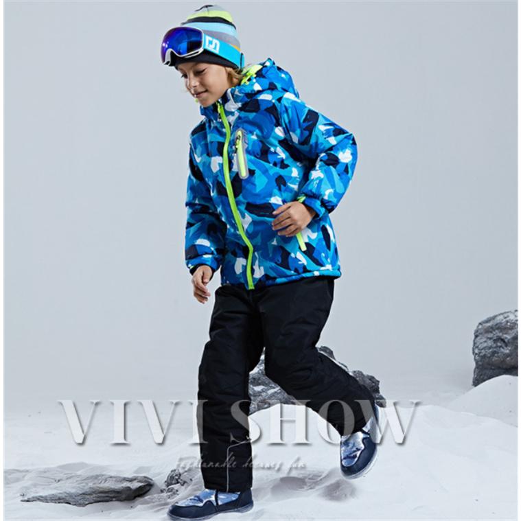 カラフル幾何学模様スノーボードウェア安比ウインドブレーカースキー