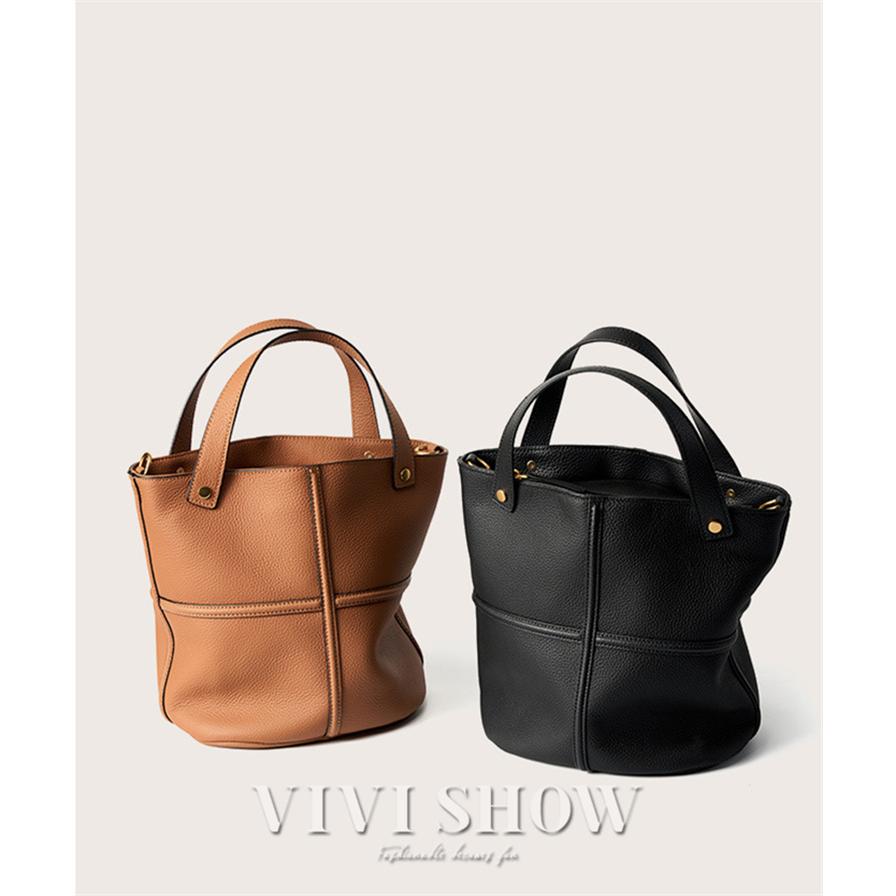 本革 ショルダーバッグ バッグ カバン 牛革 革 レディース レザー 女性 皮  大きめ A4 バッグ 軽い 肩掛け 旅行バッグ ハンドバッグの画像
