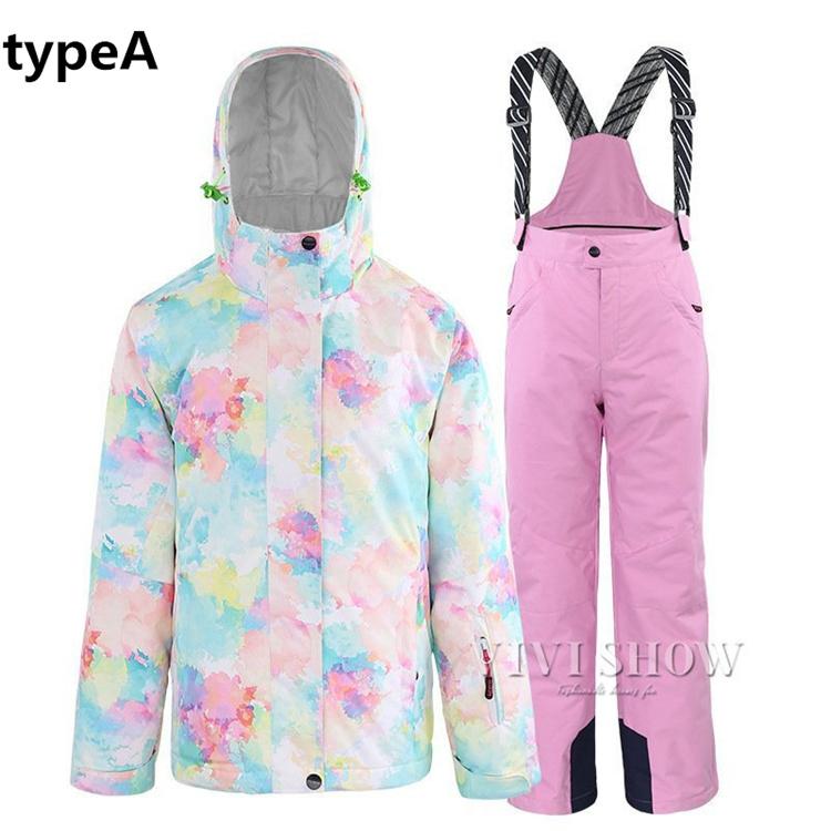 スノーボードウェア　130 ジャケットパンツセット スノーボードウェア スキーウェア スノボ 上下セット ジャケット