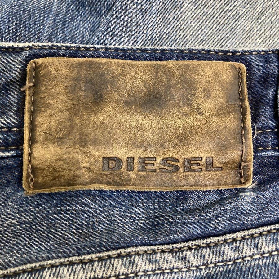 DIESEL デニムパンツ W30 ディーゼル MENNIT ボタンフライ ブルー