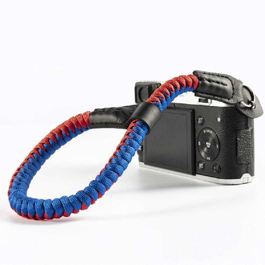 オープニング 人気商品は クライミングロープ カメラ用 ハンドストラップ 編込タイプ レッド×ブルー A01578 sylhettime24.com sylhettime24.com