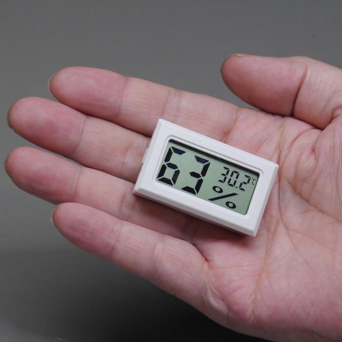 デジタル湿度計（内部センサー式）ホワイト 温度表示もあり｜vshopu｜02