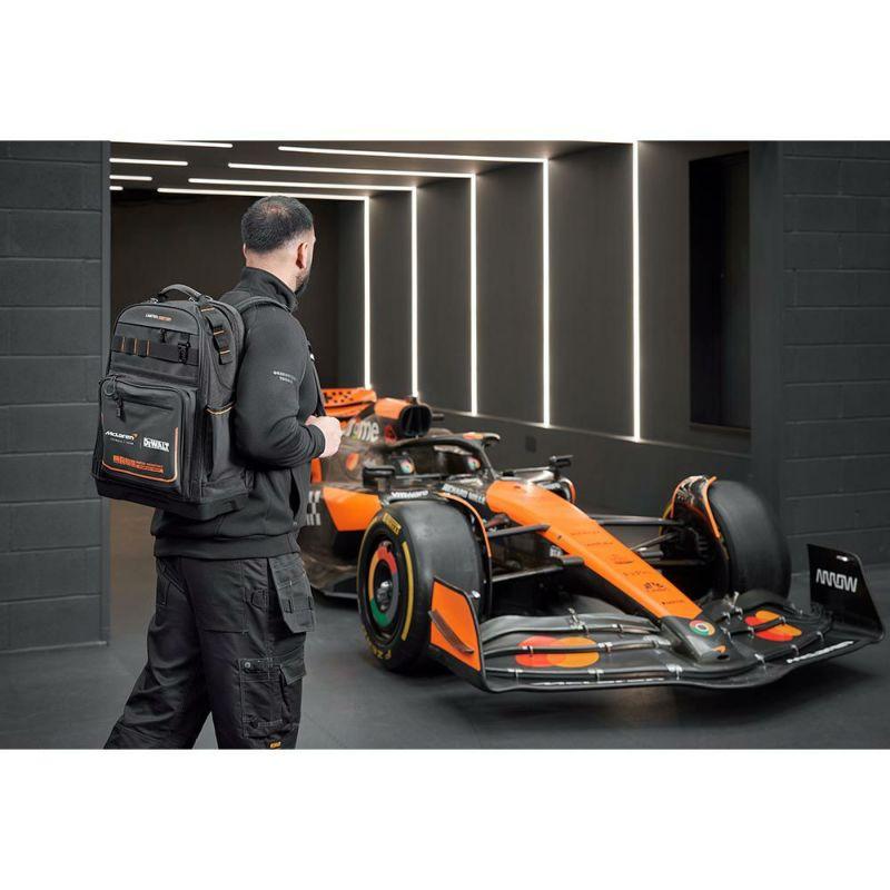 DEWALT x MCLAREN バックパック DWST60122-1 : WORLD IMPORT TOOLS