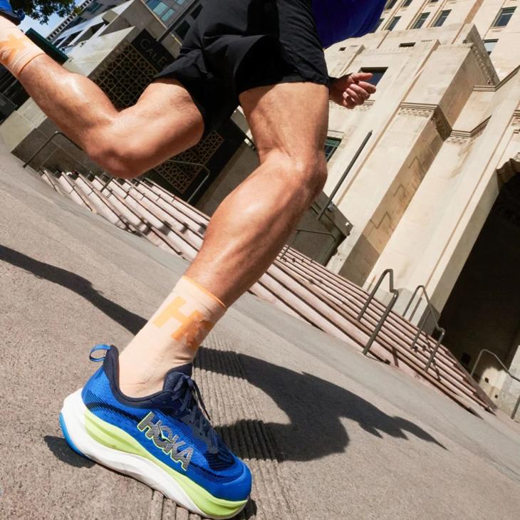 ホカ メンズ ランニングシューズ HOKA スカイフロー レギュラー幅