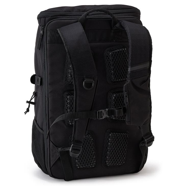 UNDER ARMOUR（アンダーアーマー） リュック 30L メンズ レディース