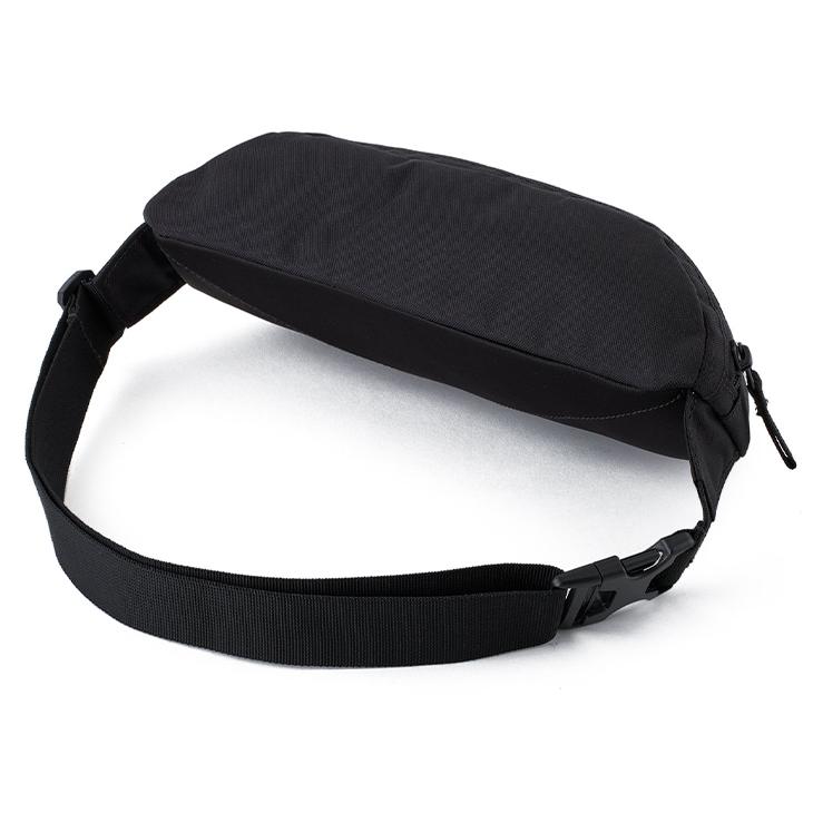 UNDER ARMOUR（アンダーアーマー） ボディバッグ 2.5L メンズ