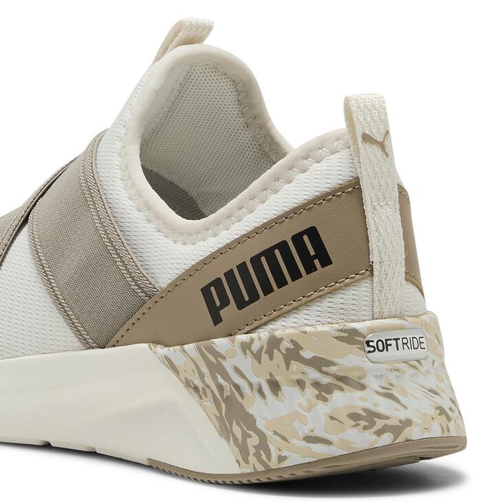すぐに滑走可能♪ 一流メーカーで揃えた 綺麗なレディース向け3点セット♪ PUMA（プーマ） ランニングシューズ レディース ソフトライド ハルリー