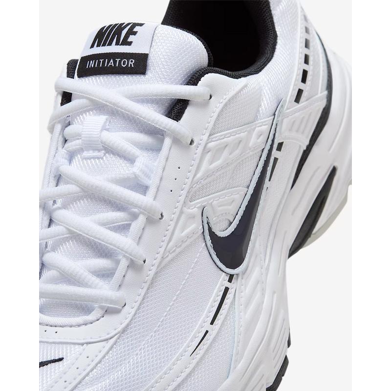 ナイキ スニーカー メンズ NIKE イニシエーター ローカット ランニングシューズ ジョギング ウォーキング 男性 スポーツシューズ 運動靴 スポーティ /394055-100の画像