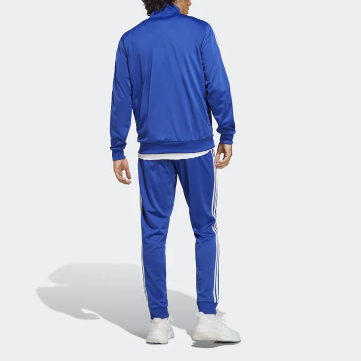adidas 水色 ジップアップジャケットとショートパンツセット adidas 水色 ジップアップジャケットとショートパンツセット ウェア