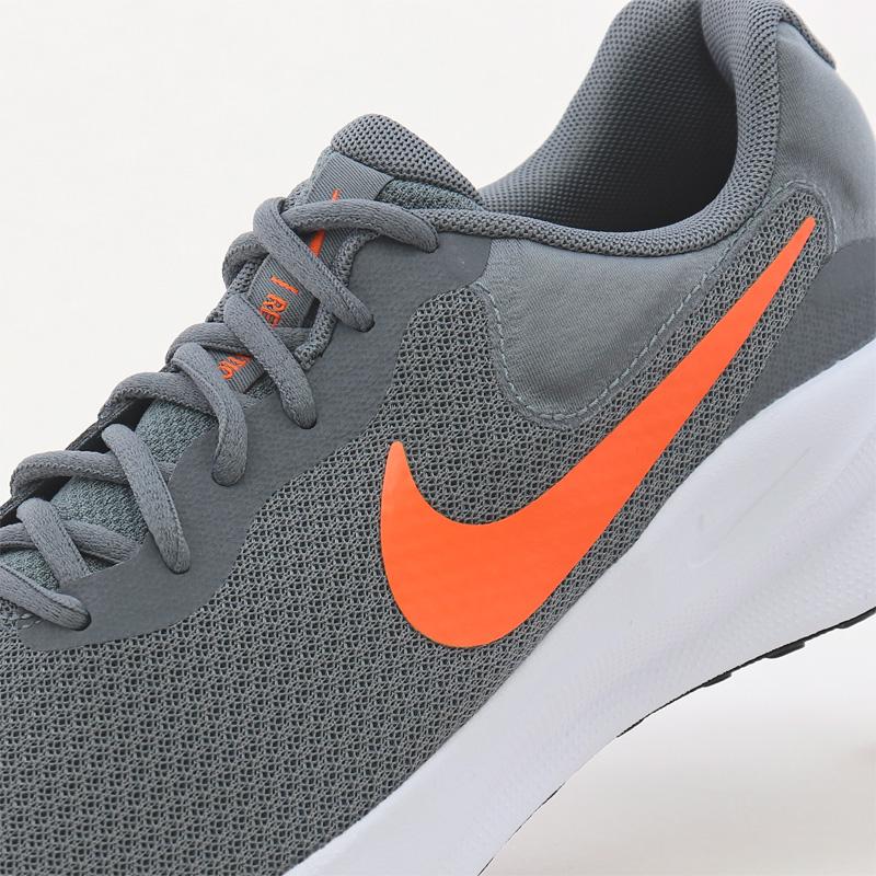 NIKE（ナイキ） ランニングシューズ メンズ レボリューション 7