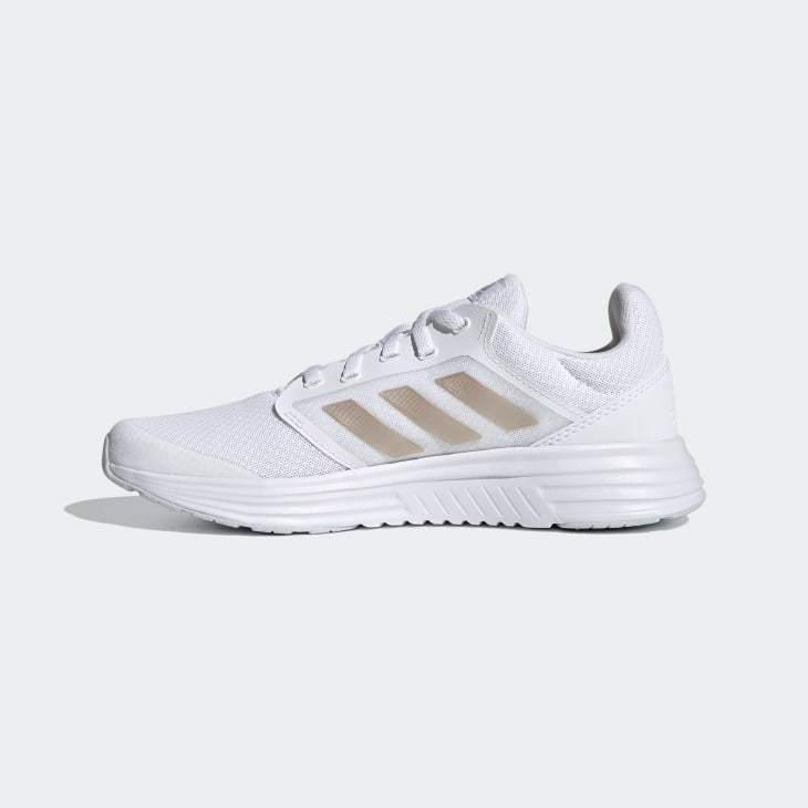 ランニングシューズ レディース シューズ Adidas アディダス Glx 5 W ギャラクシー ジョギング 女性 Kzj 白 ホワイト スニーカー 運動靴 くつ Fy6744 Fy6744 World Wide Market 通販 Yahoo ショッピング