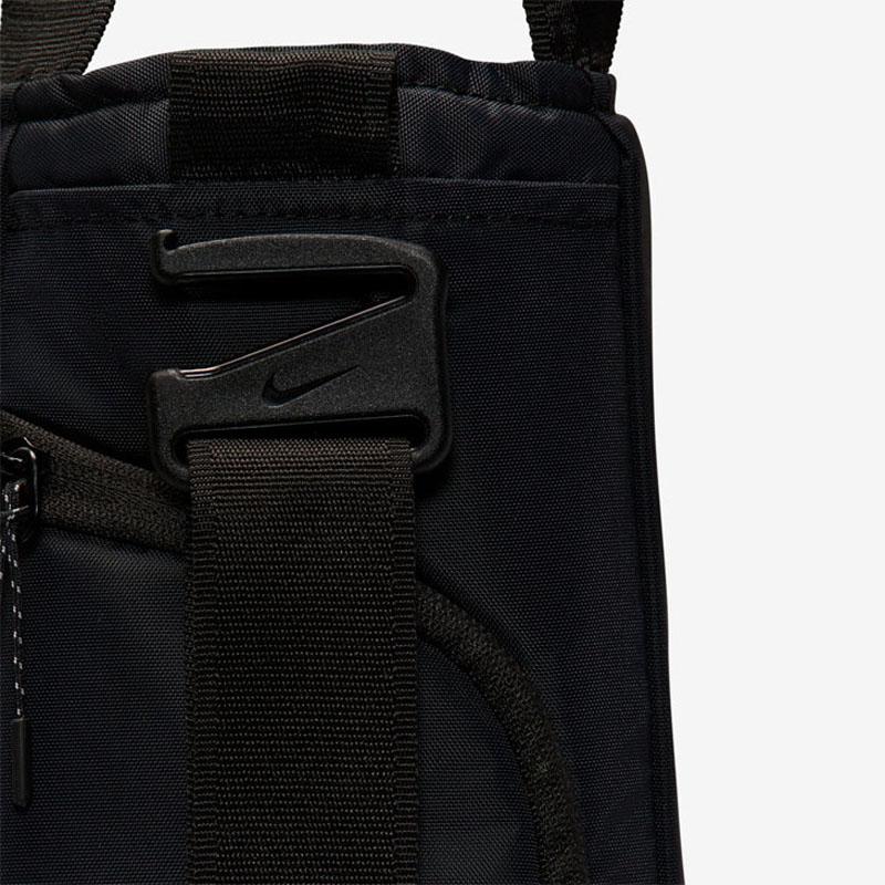 NIKE（ナイキ） トートバッグ 20L メンズ レディース かばん スポーツ
