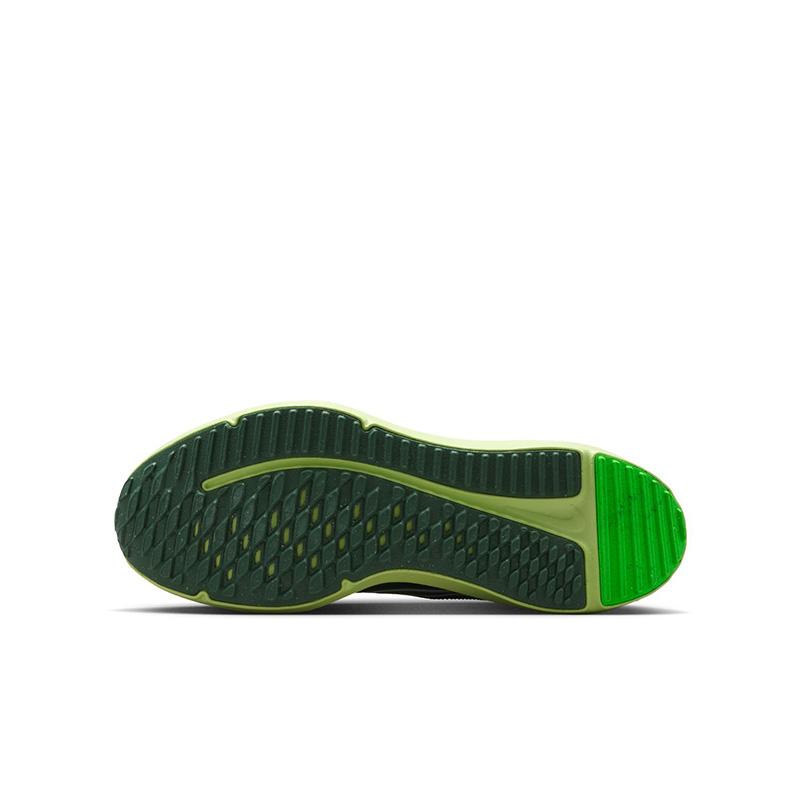 NIKE（ナイキ） ジュニア スニーカー ランニングシューズ コズミック