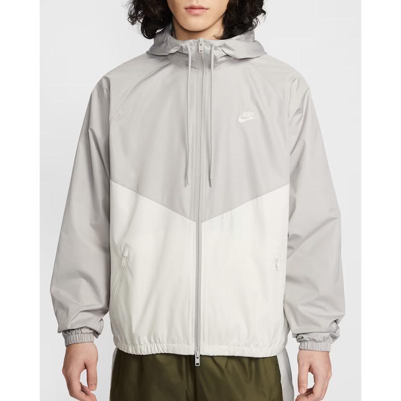 Nike ウィンドブレーカー XL ホワイト NIKE ウィンドブレーカー ホワイト XL 品番IB3771-133 新品未使用
