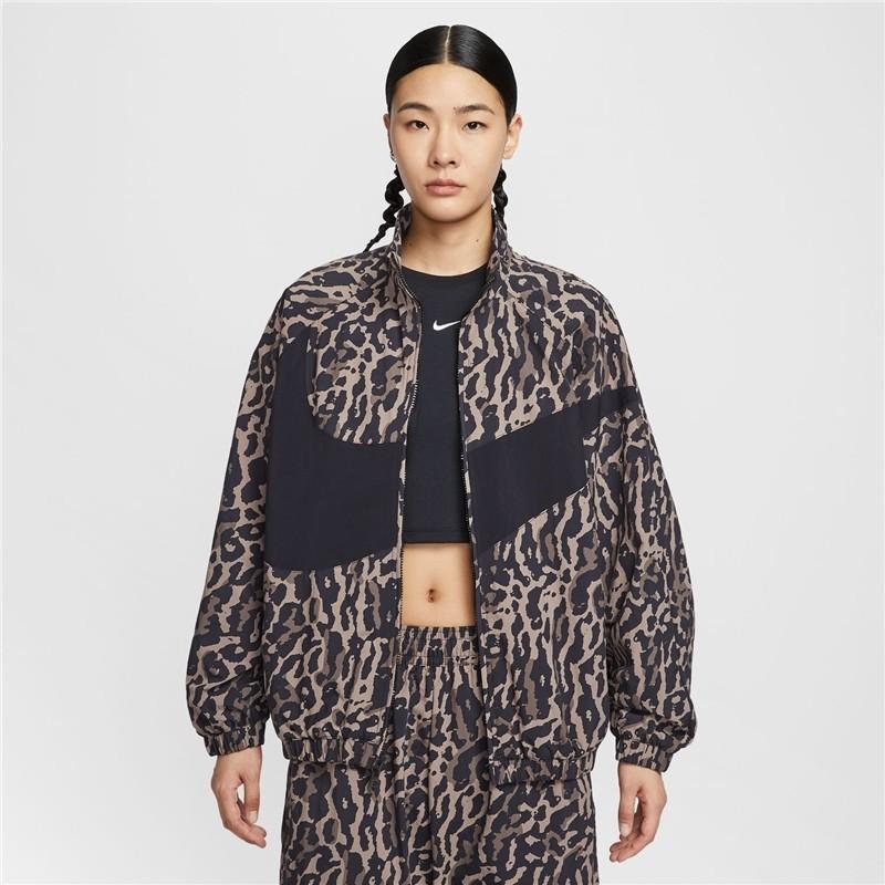 【定価販売】NIKE　レオパード　ウーブンプリンテッドジャケット NIKE（ナイキ） ウィンドブレーカー レディース ウーブン プリンテッド