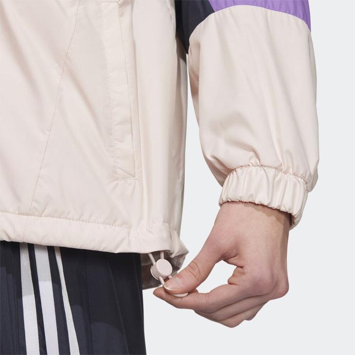 ⭐新品⭐半額　adidas　ウィンドジャケット Women’s　軽い　防風　撥水 adidas アディダス ウィンドブレーカー レディース ルーズ