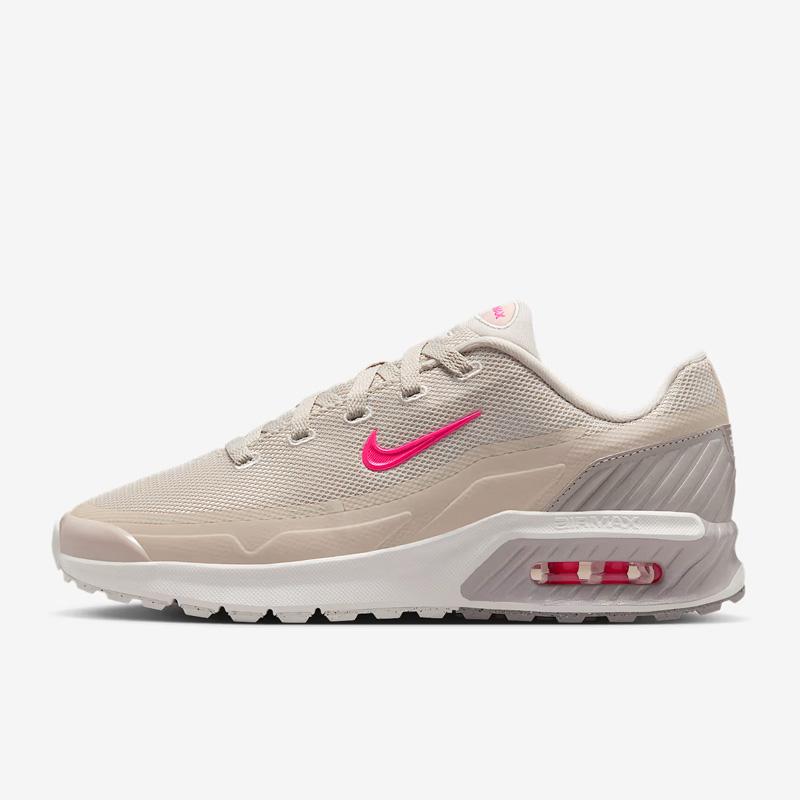 NIKE（ナイキ） スニーカー レディースシューズ エア マックス ビア