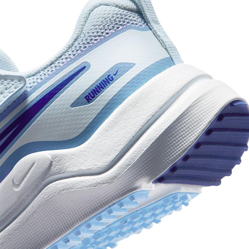NIKE（ナイキ） スニーカー キッズ ランニングシューズ コスミック