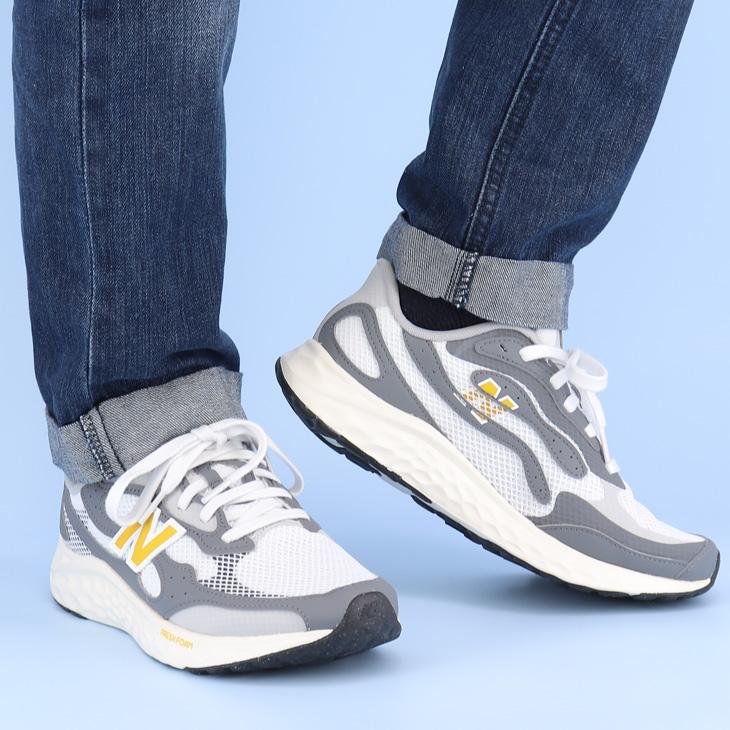 WHIZ ニューバランス ランニングシューズ メンズ 2E(標準) Newbalance