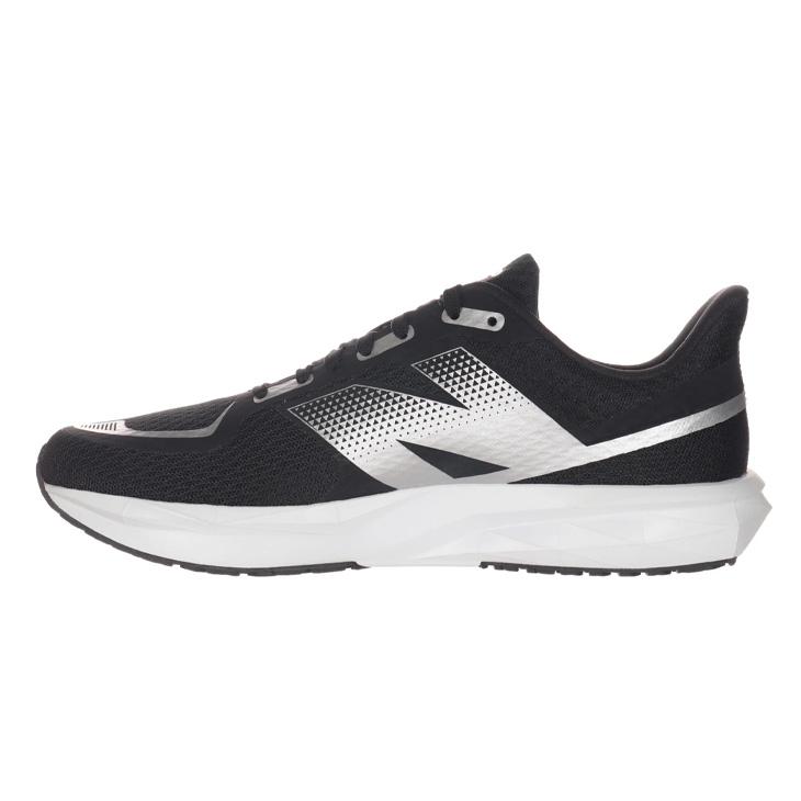 New Balance（ニューバランス） ランニングシューズ D幅 メンズ ダイナ