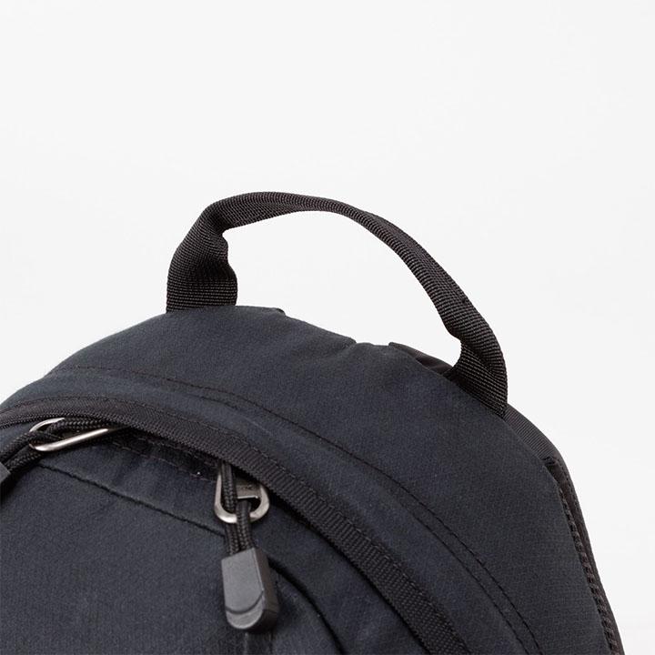 【MACPAC】 ツイ　デイパック20L マックパック リュック 20.5L バッグ かばん MACPAC ツイ バック