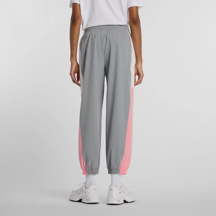 New Balance（ニューバランス） ウインドブレーカー 上下 レディース