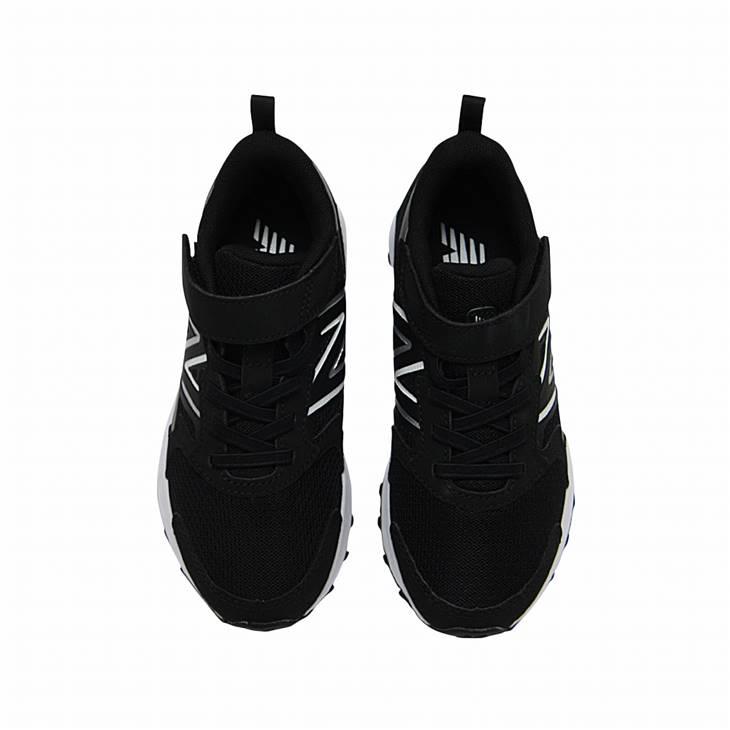 New Balance（ニューバランス） キッズ ジュニア ランニングシューズ