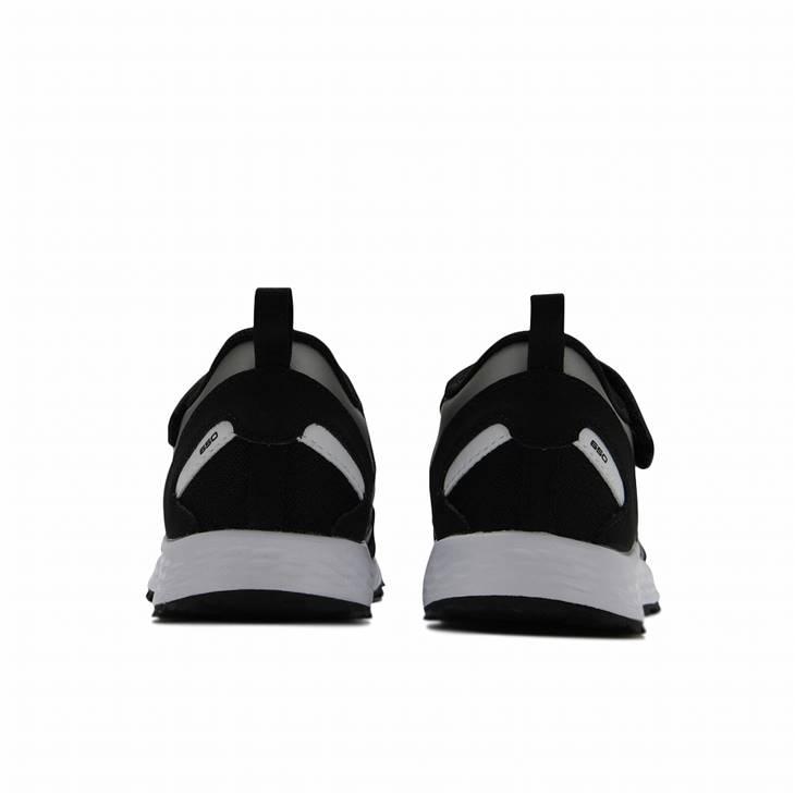 New Balance（ニューバランス） キッズ ジュニア ランニングシューズ