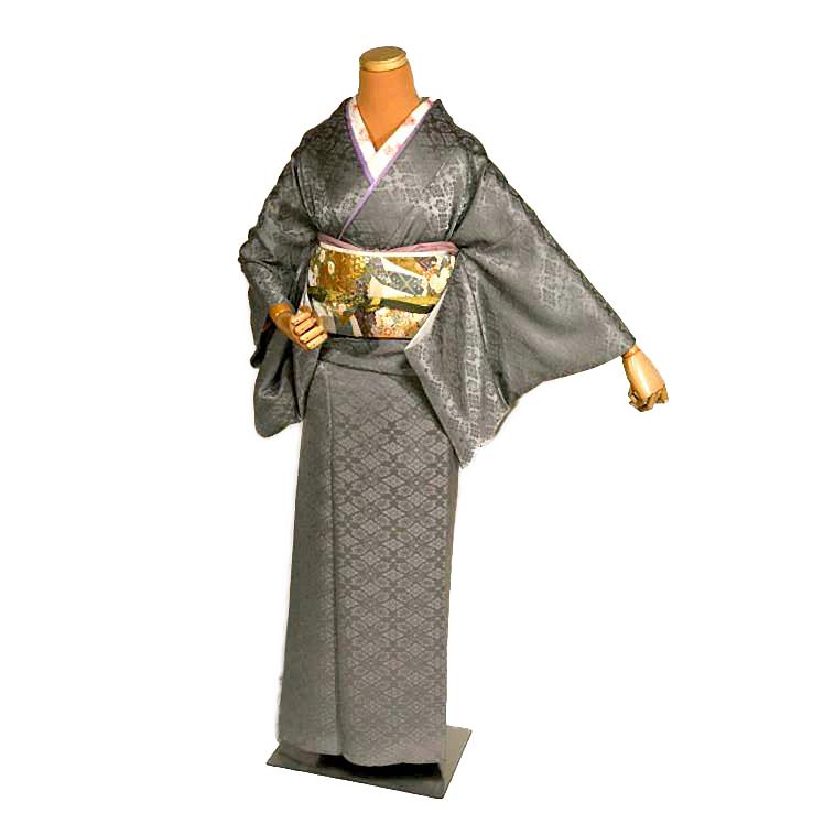 色無地 中古 着物 送料無料 リサイクル着物 最高峰 銀鼠色 花菱唐草  