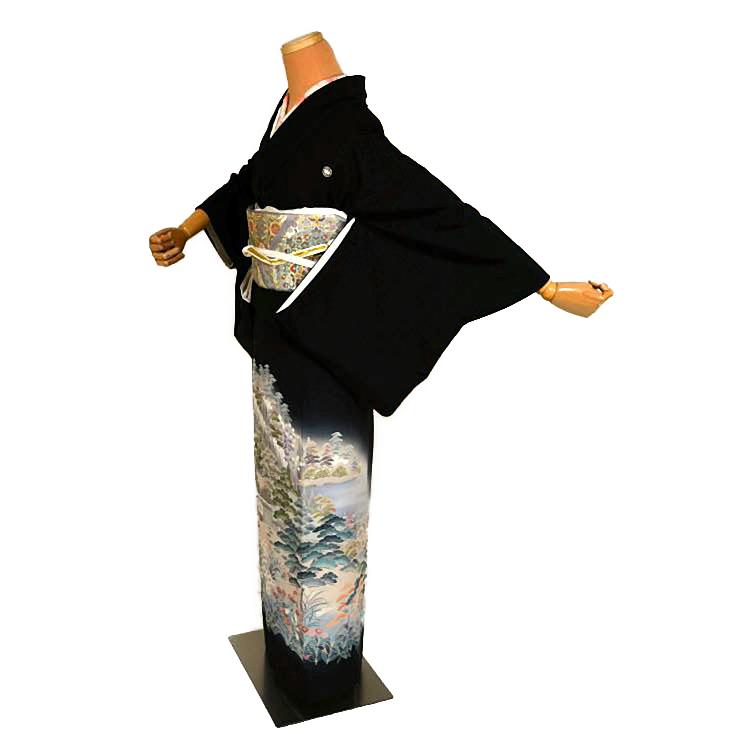 黒留袖 中古 着物 送料無料 最高峰 新品同様 十日町友禅作家・岡村蒼風 暈し染め 風景 花柄 比翼付身丈155.5ｃｍ 裄丈64.5ｃｍ 正絹 結婚式_3