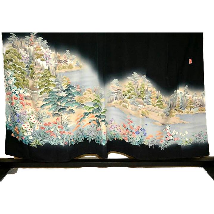 黒留袖 中古 着物 送料無料 最高峰 新品同様 十日町友禅作家・岡村蒼風 暈し染め 風景 花柄 比翼付身丈155.5ｃｍ 裄丈64.5ｃｍ 正絹 結婚式_7