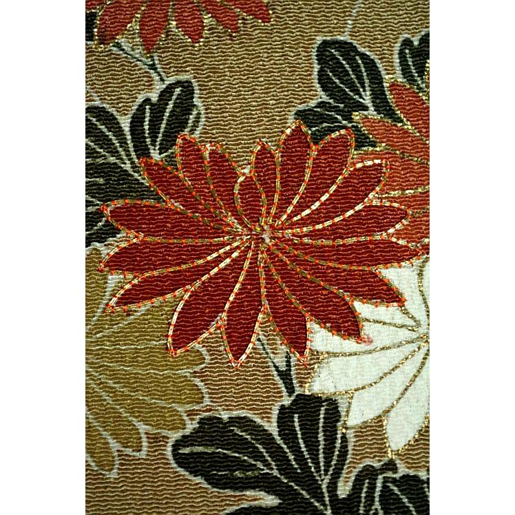 紬着物 手毬 飛び柄 利休茶色 しつけ糸 K-4283（大島紬 菱形のクリアな  