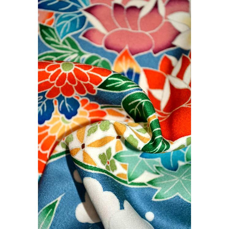 CREAM（PORTER） 華やかな振袖 中古 着物 送料無料 最高級 美品 暈し 