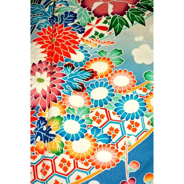 CREAM（PORTER） 華やかな振袖 中古 着物 送料無料 最高級 美品 暈し 