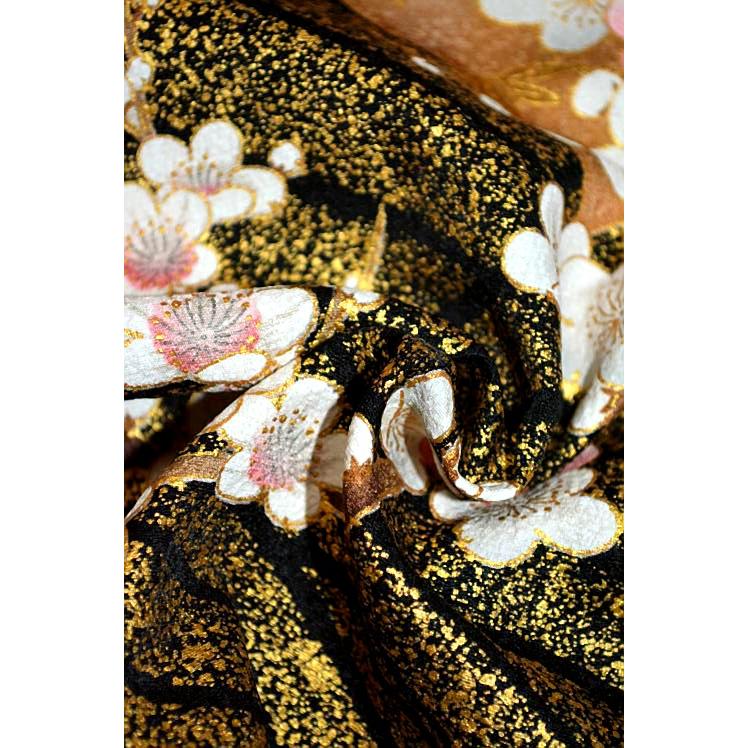 振袖 中古 着物 送料無料 最高級 新品同様 暈し染め 金彩 金駒シシュウ
