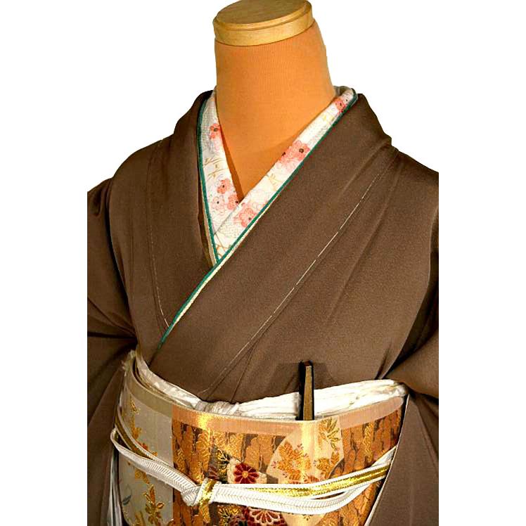 色留袖 中古 送料無料 最高級 未使用品 染色作家・安達華生 暈し染め 金彩 籬光琳椿 花柄 1つ紋 身丈155.5ｃｍ 裄丈65.5ｃm 正絹 結婚式_1