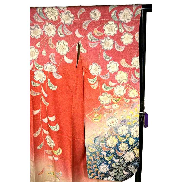 振袖・辻が花・暈し染め正絹 振袖 中古 着物 送料無料 最高峰 新品同様 暈し染め 辻が花 花柄 絞り