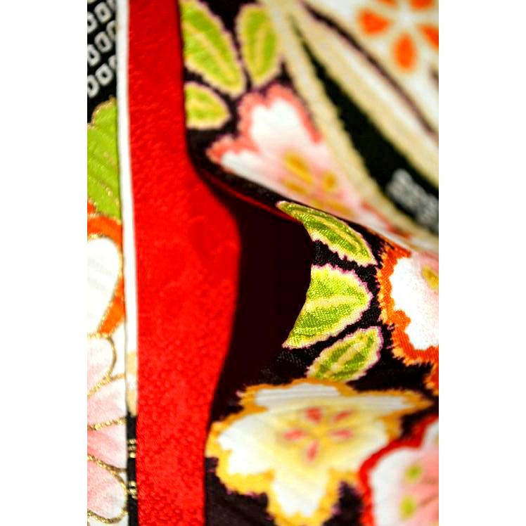 振袖 中古 着物 送料無料 最高峰 新品同様 金彩 金駒シシュウ 鼓 吉祥 