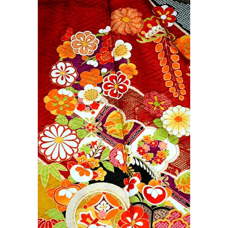 振袖 中古 着物 送料無料 最高峰 新品同様 金彩 金駒シシュウ 鼓 吉祥 