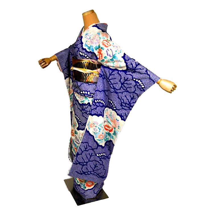 清楚な振袖 中古 着物 送料無料 最高級 新品同様 金彩 金駒シシュウ