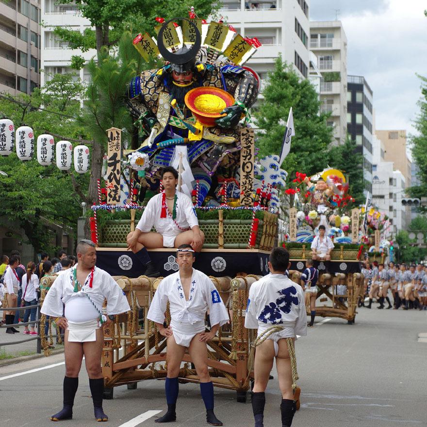 【06】 ＤＶＤ写真集「博多祇園山笠」（スライドショー形式） |  | 10