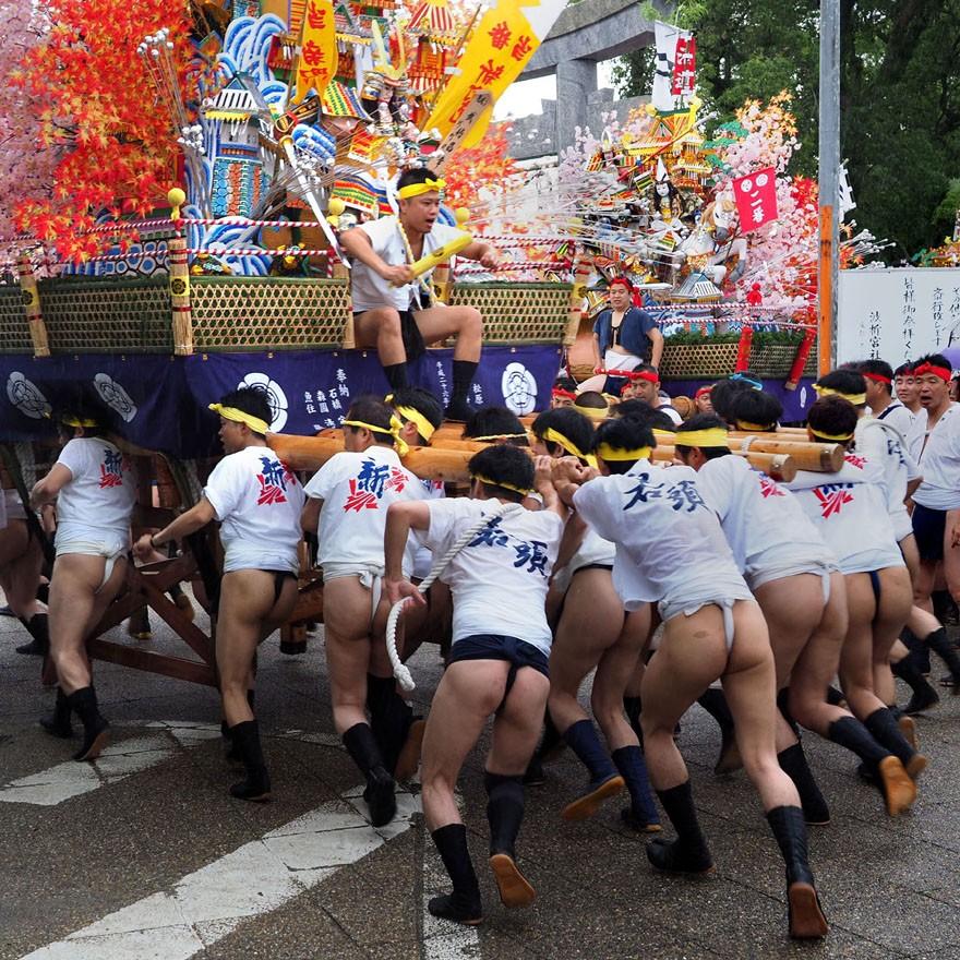 【52e】 ＤＶＤ写真集「津屋崎祇園山笠2019」（スライドショー形式） |  | 09