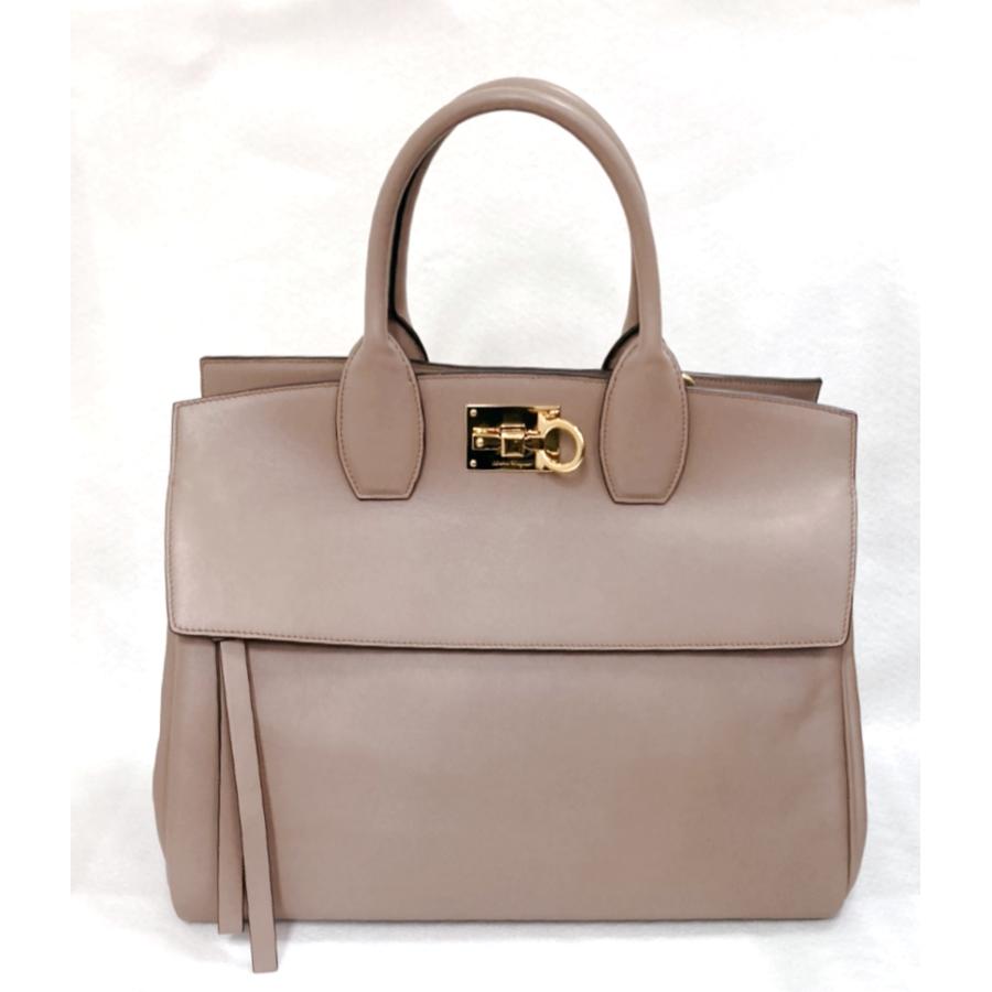 USED】Salvatore Ferragamo サルバトーレ・フェラガモ スタジオバッグ  