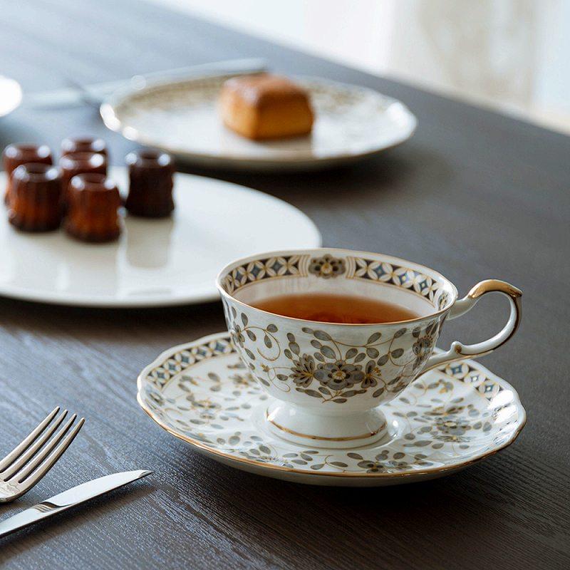 NARUMI ナルミ ミラノ・ブラック ティーカップ＆ソーサー 210cc 52443