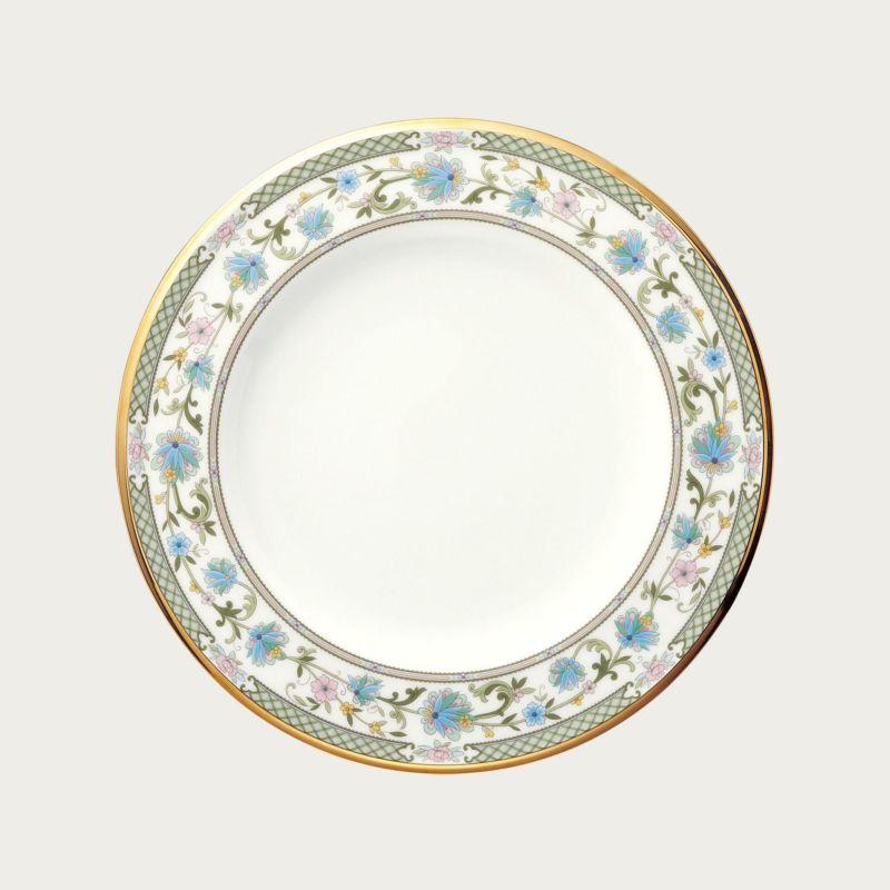 ノリタケ Noritake ヨシノ 22cmプレート 大皿 (ホワイト ノリタケ Noritake ヨシノ 22cmプレート 大皿 (ホワイト