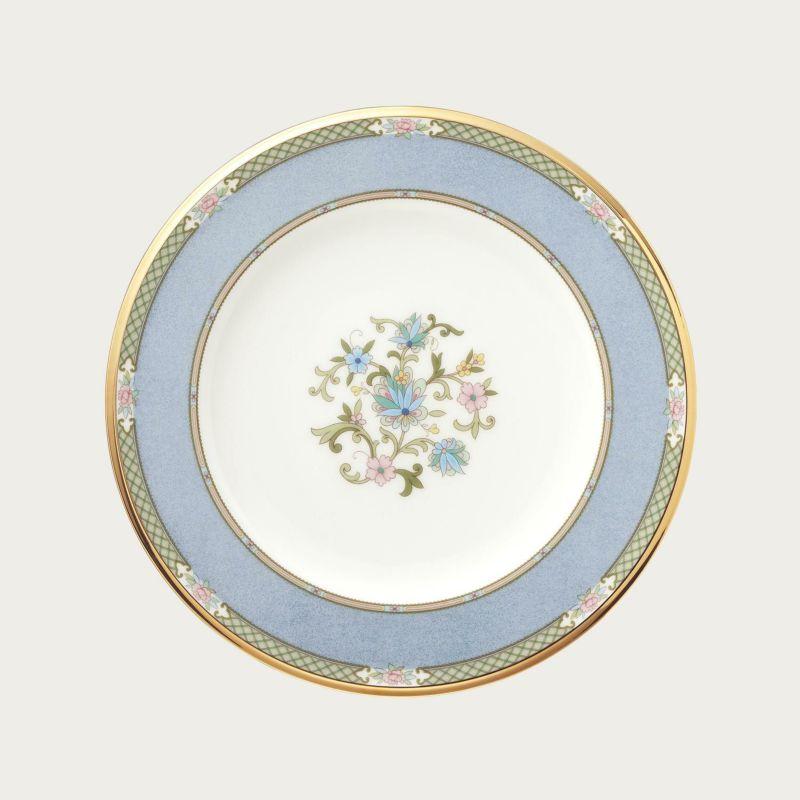 ノリタケ Noritake ヨシノ 22cmプレート 大皿 (ホワイト ノリタケ Noritake ヨシノ 22cmプレート 大皿 (ホワイト