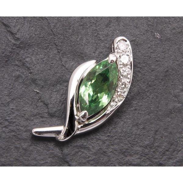 質屋出品》k18WG☆グリーンガーネット1.26ct 色っぽい ダイア 質屋出品》k18WG☆グリーンガーネット1.26ct 色っぽい ダイア