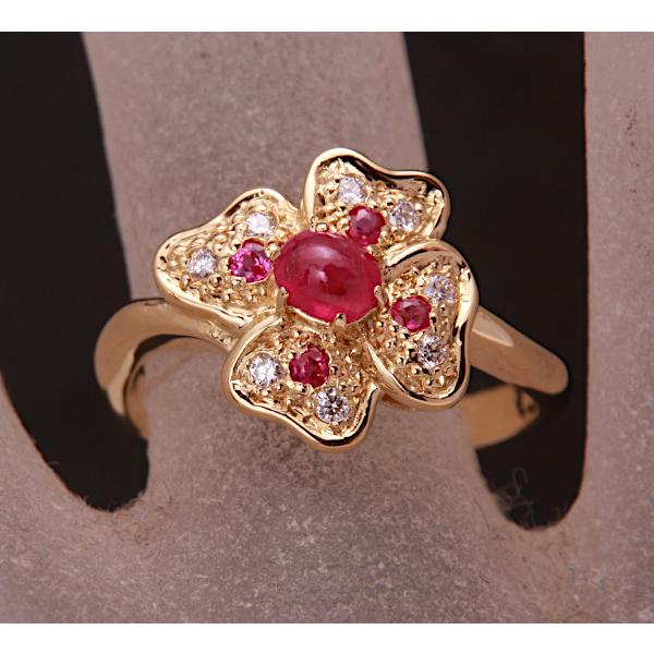 質屋出品》k18☆天然ルビー0.36ct+ダイアモンドデザインリング