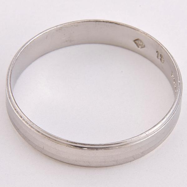 Pt900プラチナデザインリング指輪19号男女兼用！MJ-1782 : wadaya44