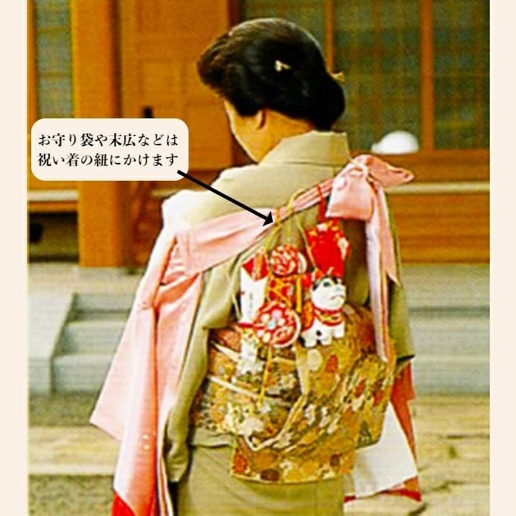 お宮参り着物&スタイ&小物セット　美品 Kisste お宮参り 着物 女の子 産着 よだれかけ スタイ 帽子 小物